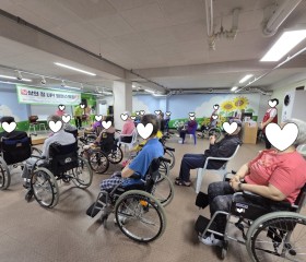 몸도 마음도 활기차게! 건강 프로그램 시간